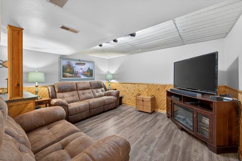 Tiny photo for 721 Wisconsin Road, New Lenox, IL 60451 (MLS # 12615686)