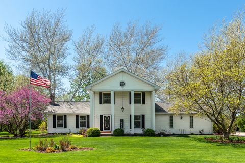 Tiny photo for 721 Wisconsin Road, New Lenox, IL 60451 (MLS # 12615686)