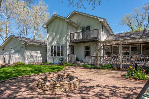 Tiny photo for 721 Wisconsin Road, New Lenox, IL 60451 (MLS # 12615686)