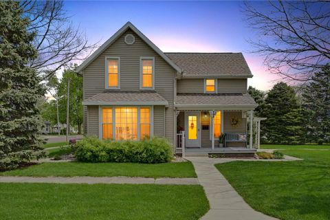 Tiny photo for 102 S WOOD Street, Gibson City, IL 60936 (MLS # 12623474)