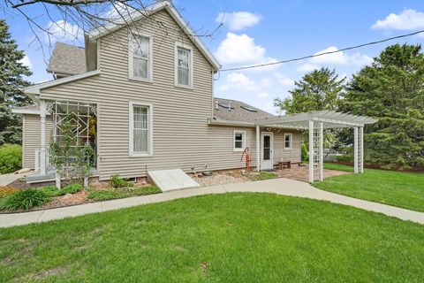 Tiny photo for 102 S WOOD Street, Gibson City, IL 60936 (MLS # 12623474)