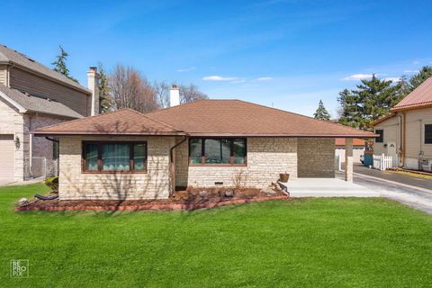 221 E Grantley Avenue Elmhurst IL 60126