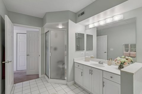 Tiny photo for 5555 N Cumberland Avenue #413, Chicago, IL 60656 (MLS # 12623922)