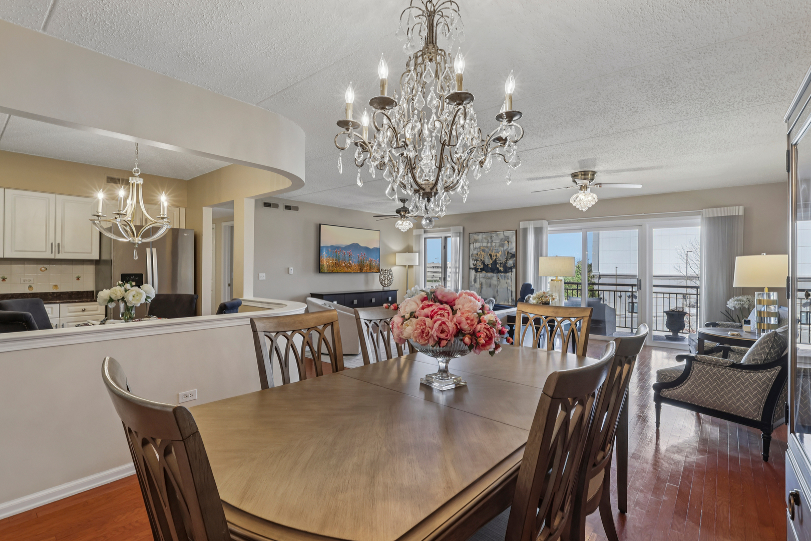 5555 N Cumberland Avenue 413