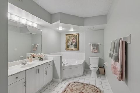 Tiny photo for 5555 N Cumberland Avenue #413, Chicago, IL 60656 (MLS # 12623922)