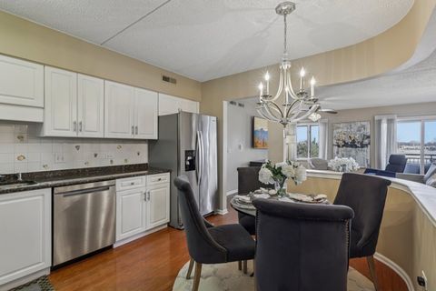 Tiny photo for 5555 N Cumberland Avenue #413, Chicago, IL 60656 (MLS # 12623922)