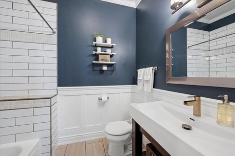 Tiny photo for 5131 N KENMORE Avenue #3S, Chicago, IL 60640 (MLS # 12477495)