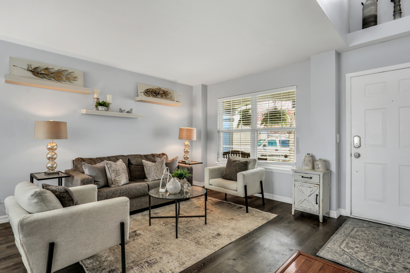646 E Weston Court