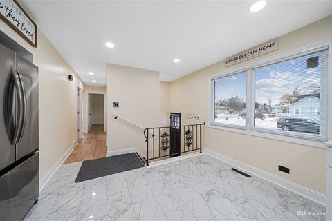 Tiny photo for 14430 Ridgeway Avenue, Midlothian, IL 60445 (MLS # 12538838)