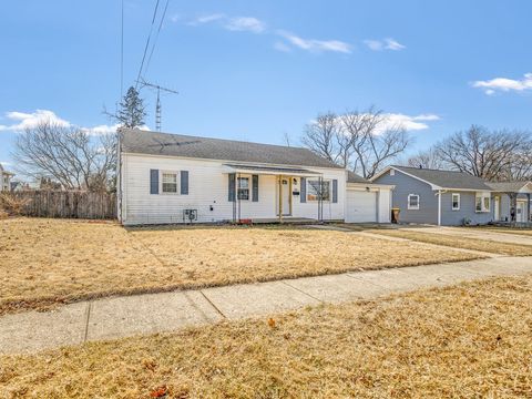 Tiny photo for 923 Grover Street, Belvidere, IL 61008 (MLS # 12582246)