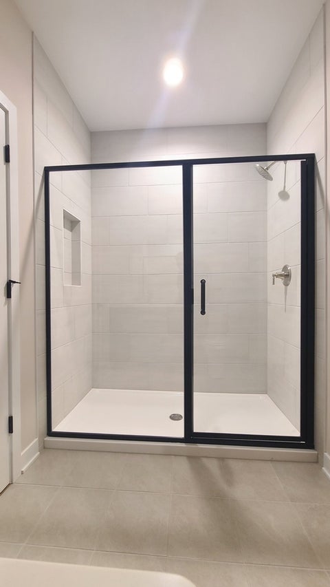 Tiny photo for 182 Lilah Court, Des Plaines, IL 60016 (MLS # 12716894)