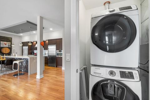 Tiny photo for 1317 N Larrabee Street #402, Chicago, IL 60610 (MLS # 12683539)