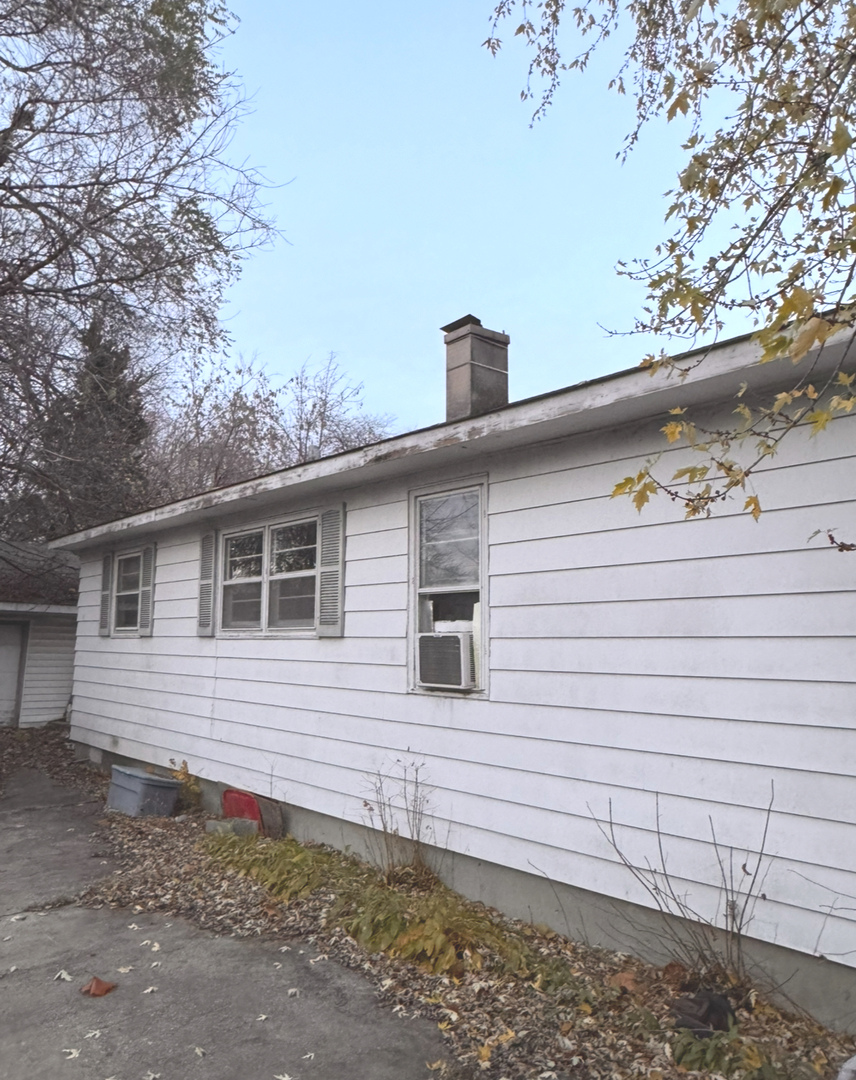 655 W Lorraine Avenue