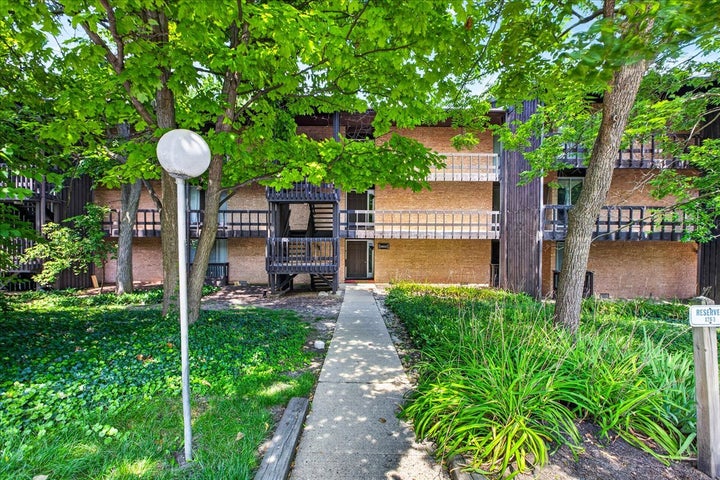 Photo 1 of 50 — 5603 Lakeside Drive 3C, Lisle, IL 60532
