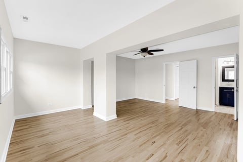 Tiny photo for 601 South Boulevard #E, Oak Park, IL 60302 (MLS # 12797514)