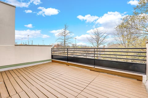 Tiny photo for 601 South Boulevard #E, Oak Park, IL 60302 (MLS # 12797514)