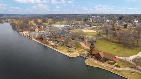 Tiny photo for 268 Charlestowne Lakes Drive, St. Charles, IL 60174 (MLS # 12727005)