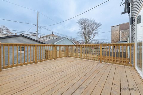 Tiny photo for 3621 S Wallace Street, Chicago, IL 60609 (MLS # 12523692)