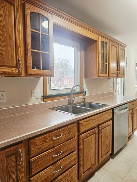 Tiny photo for 316 29th Street, Rockford, IL 61108 (MLS # 12588839)