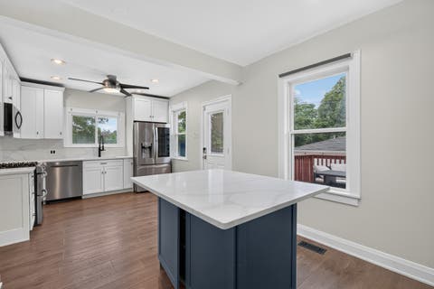 Tiny photo for 1147 Wesley Avenue, Oak Park, IL 60304 (MLS # 12738176)