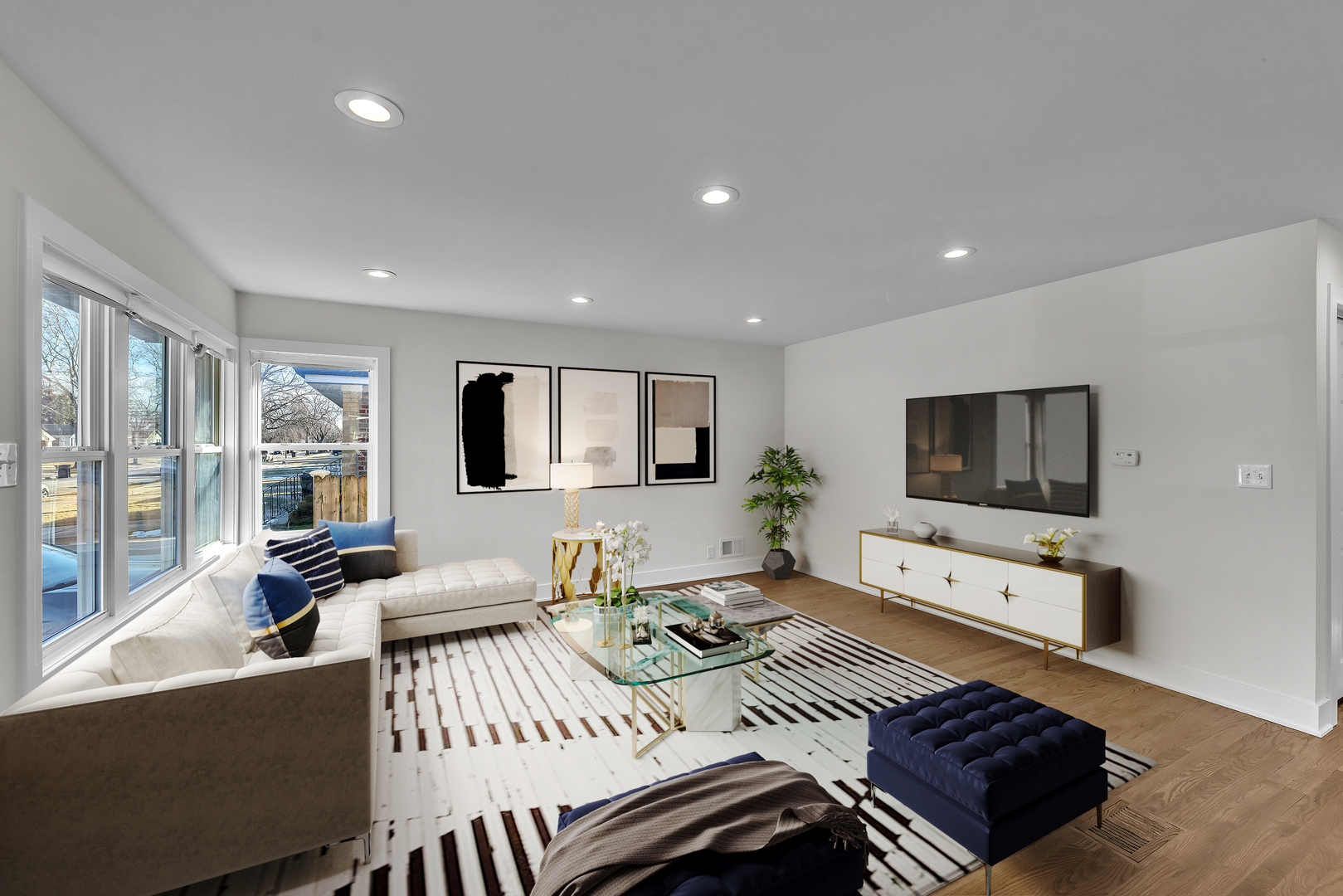 7746 S Kolmar Avenue