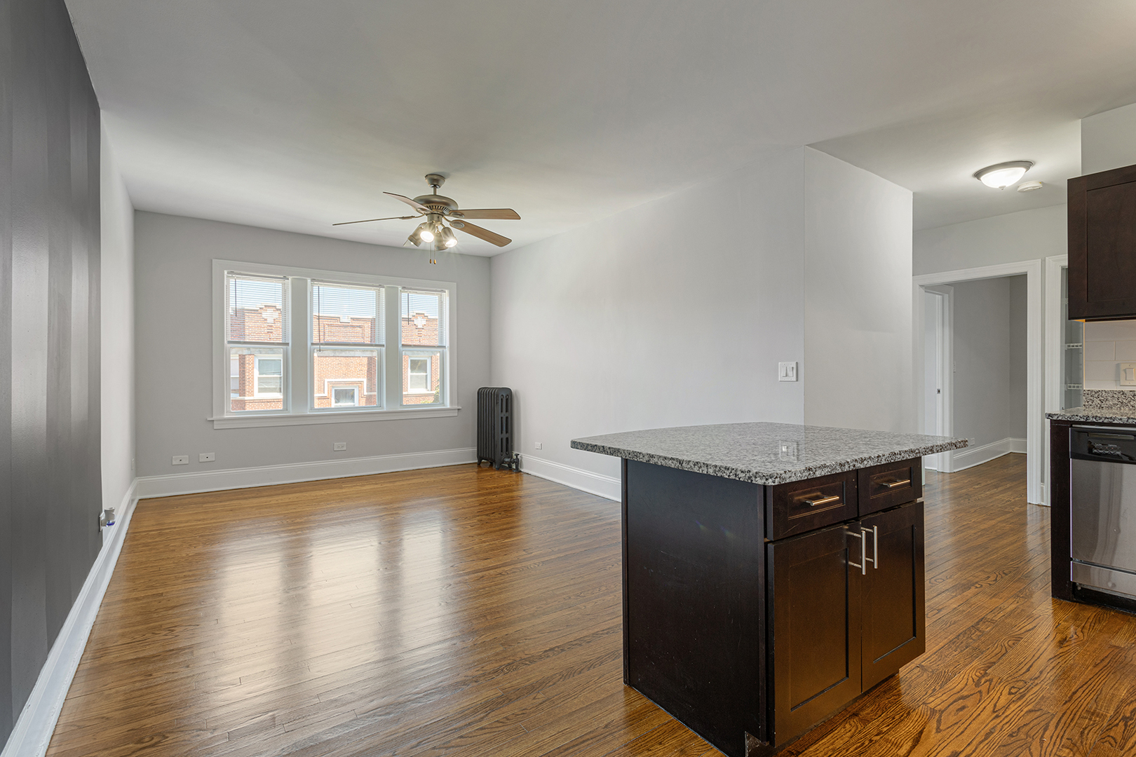 1609 W Juneway Terrace 2C