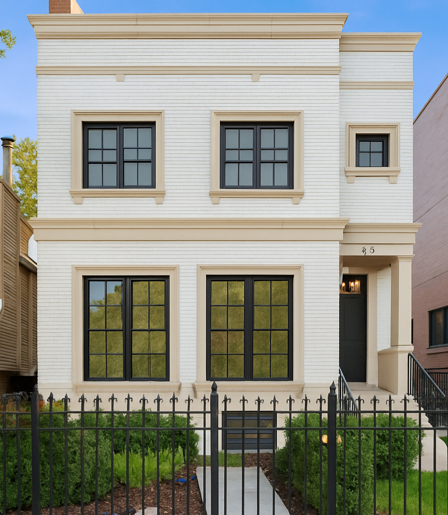 2661 N Dayton Street