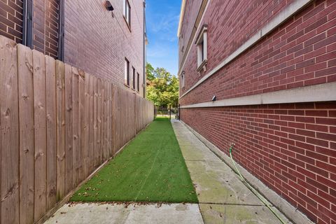 Tiny photo for 2661 N Dayton Street, Chicago, IL 60614 (MLS # 12484962)