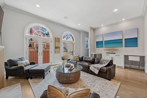 Tiny photo for 2661 N Dayton Street, Chicago, IL 60614 (MLS # 12484962)
