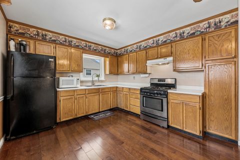 Tiny photo for 135 Ambassador Avenue, Romeoville, IL 60446 (MLS # 12590572)