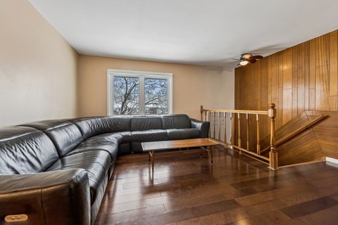 Tiny photo for 135 Ambassador Avenue, Romeoville, IL 60446 (MLS # 12590572)