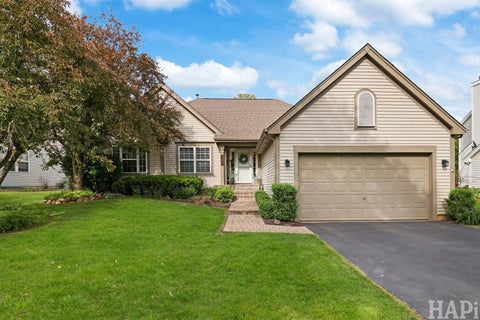Tiny photo for 326 Garrison Circle, Port Barrington, IL 60010 (MLS # 12651858)
