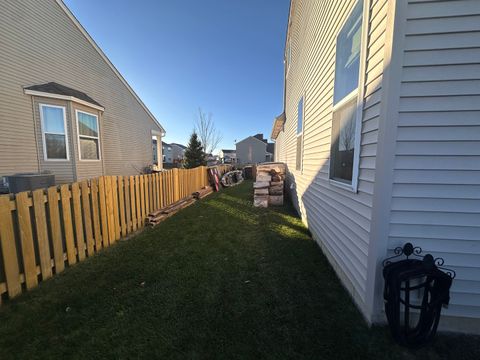 Tiny photo for 2732 Woodworth Avenue, Woodstock, IL 60098 (MLS # 12509273)