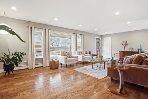 Tiny photo for 34757 N Iroquois Trail, McHenry, IL 60051 (MLS # 12580579)