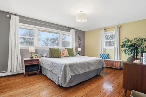 Tiny photo for 34757 N Iroquois Trail, McHenry, IL 60051 (MLS # 12580579)