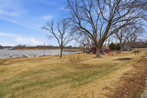 Tiny photo for 34757 N Iroquois Trail, McHenry, IL 60051 (MLS # 12580579)