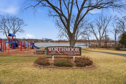 Tiny photo for 34757 N Iroquois Trail, McHenry, IL 60051 (MLS # 12580579)