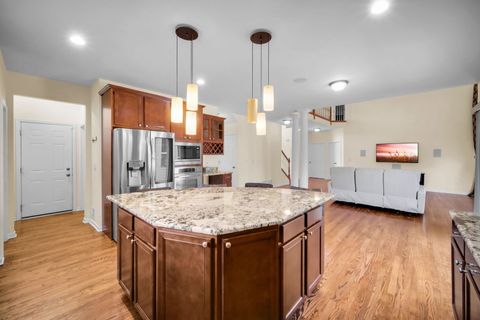 Tiny photo for 1 Duval Court, Bolingbrook, IL 60490 (MLS # 12628293)