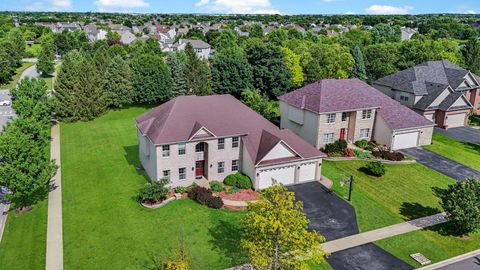 Tiny photo for 1 Duval Court, Bolingbrook, IL 60490 (MLS # 12628293)