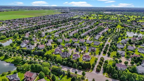 Tiny photo for 1 Duval Court, Bolingbrook, IL 60490 (MLS # 12628293)