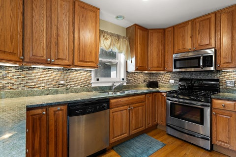 Tiny photo for 334 Spruce Street, Glenview, IL 60025 (MLS # 12749765)