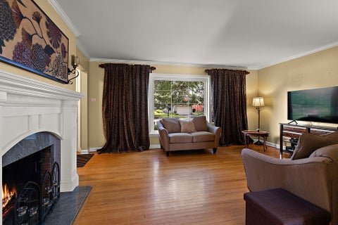 Tiny photo for 334 Spruce Street, Glenview, IL 60025 (MLS # 12749765)