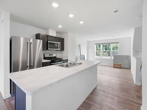 Tiny photo for 1533 Yosemite Way, Pingree Grove, IL 60140 (MLS # 12491124)
