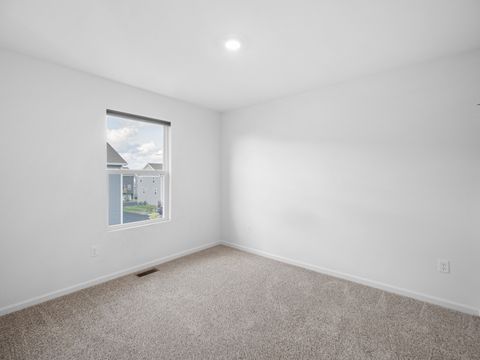 Tiny photo for 1533 Yosemite Way, Pingree Grove, IL 60140 (MLS # 12491124)