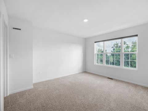 Tiny photo for 1533 Yosemite Way, Pingree Grove, IL 60140 (MLS # 12491124)