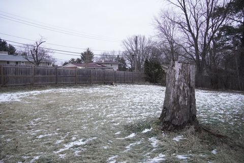 Tiny photo for 215 Hawthorne Circle, Joliet, IL 60433 (MLS # 12540060)