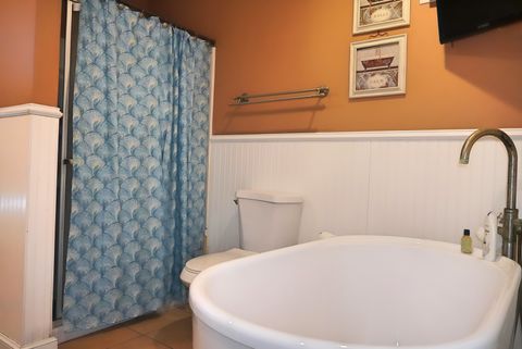 Tiny photo for 215 Hawthorne Circle, Joliet, IL 60433 (MLS # 12540060)