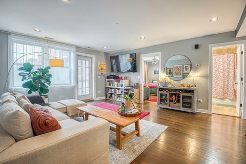 Tiny photo for 5232 N Campbell Avenue #1A, Chicago, IL 60625 (MLS # 12603062)