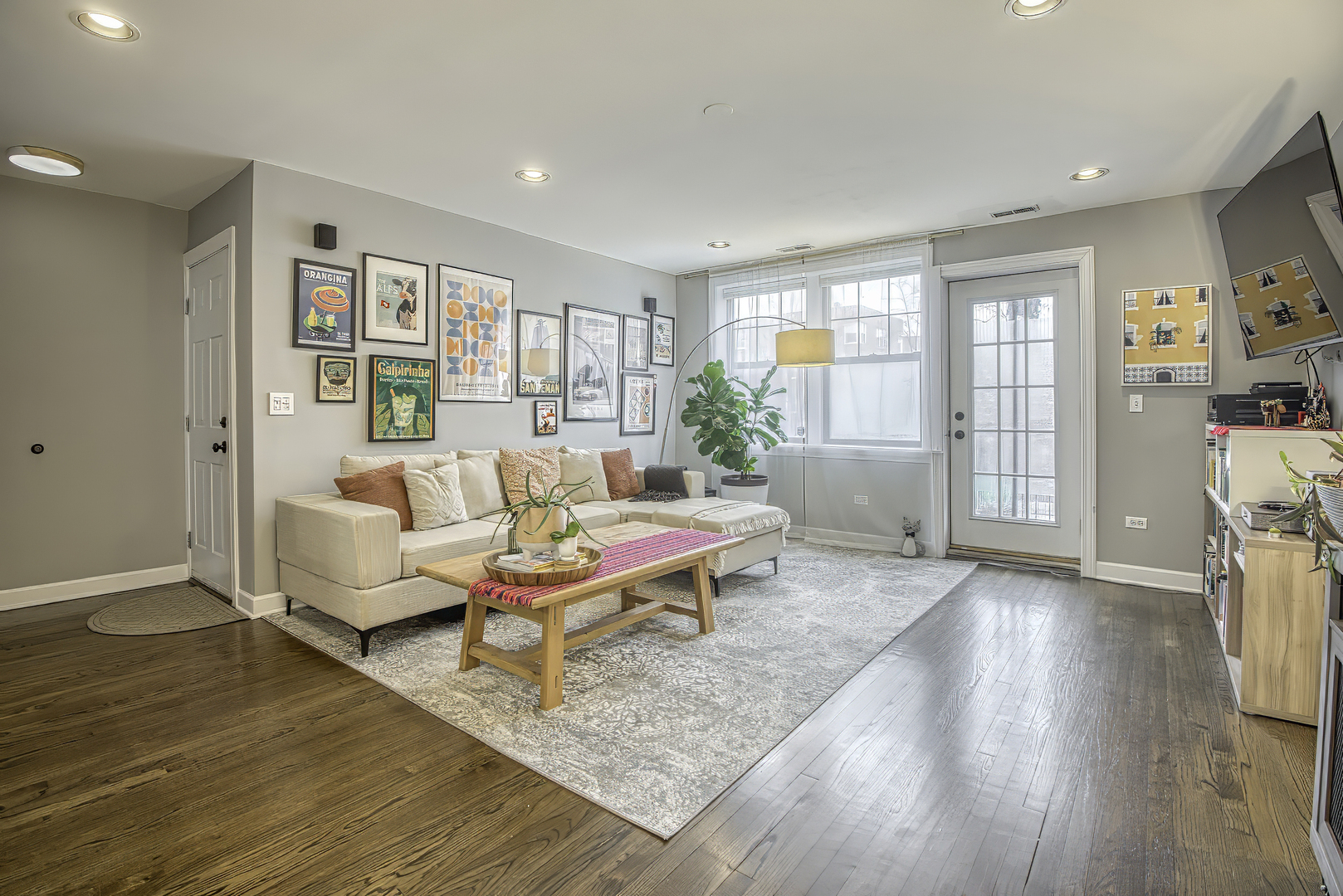 5232 N Campbell Avenue 1A