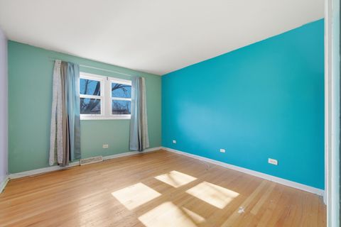 Tiny photo for 17107 Evans Drive, South Holland, IL 60473 (MLS # 12591882)